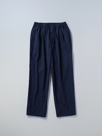HOTSTUFF11C-C-09JUL02-OT-MAC The EX OFFICIOTraveling Convertable Pants  worn by Vince Waiss owner of Destinations travel clothing store in SF.  New designs in light, tough and versatile clothing that can be used for  sports
