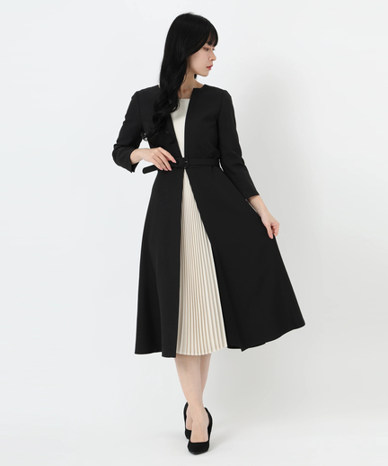 センタープリーツワンピース