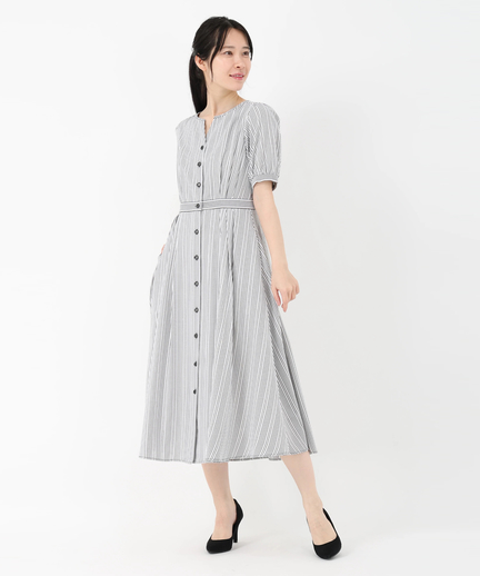 ストライプノーカラーフィット＆フレアーワンピース
